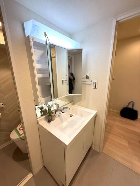 �����s���c�J�����2���ڂ̒��Ã}���V�����̐��ʑ�E���ʏ�