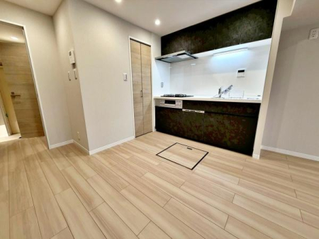 �����s������s����3���ڂ̒��Ã}���V�����̃L�b�`��