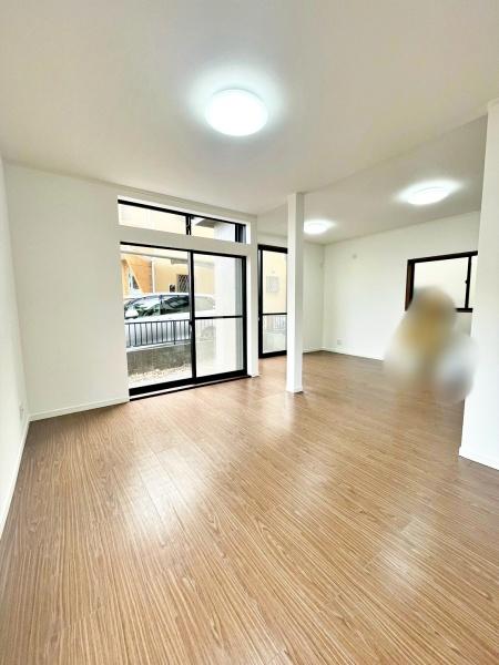 �����s�����q�s���쒬�̒��È�ˌ��Ẵ��r���O