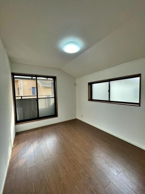 �����s�����q�s���쒬�̒��È�ˌ��Ă̗m��