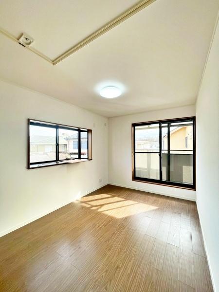 �����s�����q�s���쒬�̒��È�ˌ��Ă̗m��