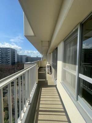 �����s�����s�����u3���ڂ̒��Ã}���V�����̃o���R�j�[