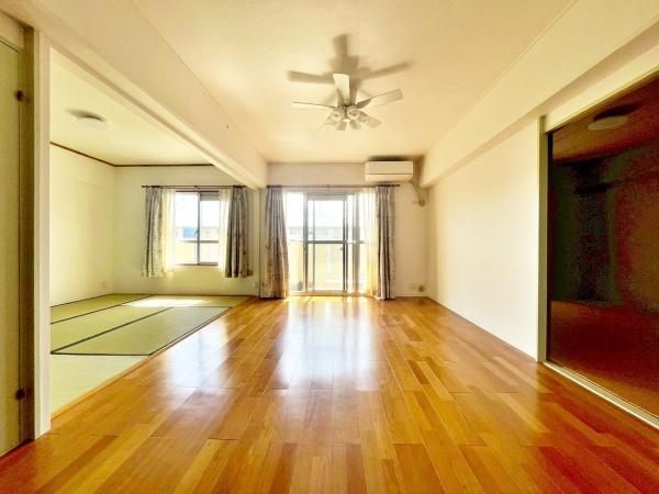 �����s�����s�����u3���ڂ̒��Ã}���V�����̃��r���O