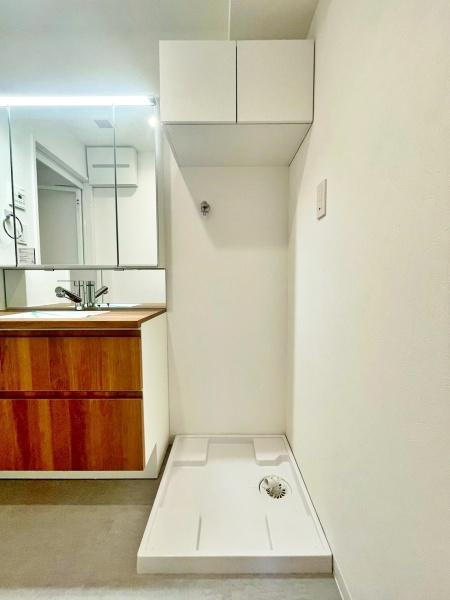 �����s�����q�s���_��3���ڂ̒��Ã}���V�����̐��ʑ�E���ʏ�