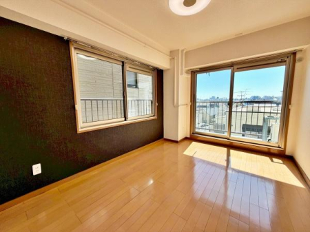 �����s�����{��6���ڂ̒��Ã}���V�����̗m��