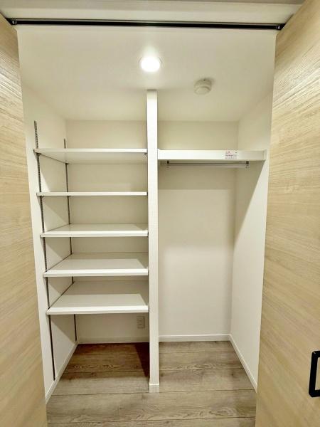 �����s������s�֑O2���ڂ̒��Ã}���V�����̎��[