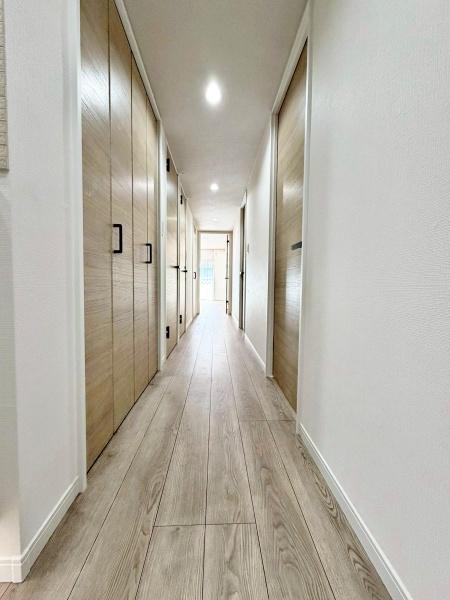 �����s������s�֑O2���ڂ̒��Ã}���V�����̃��r���O�ȊO�̋���