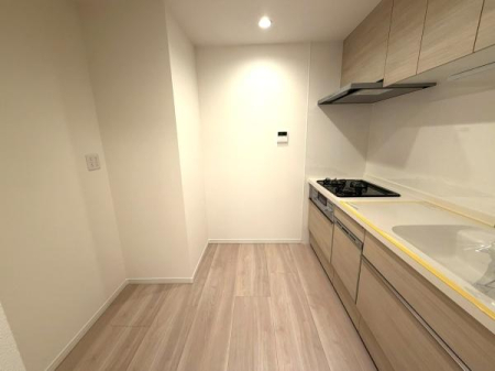 �����s���c�J���p��3���ڂ̒��Ã}���V�����̃L�b�`��