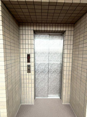 �����s�V�h�捂�c�n��4���ڂ̒��Ã}���V�����̂��̑����p��