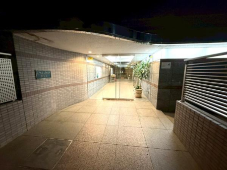 �����s���n��H��2���ڂ̒��Ã}���V�����̃G���g�����X