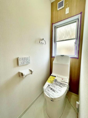 �����s�����q�s�������q��3���ڂ̒��È�ˌ��Ẵg�C��