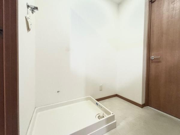 �����s���n��ΐ_���1���ڂ̒��Ã}���V�����̐��ʑ�E���ʏ�