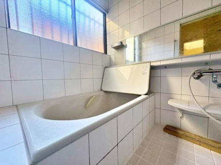 �����s�����q�s�������q��3���ڂ̒��È�ˌ��Ă̗���