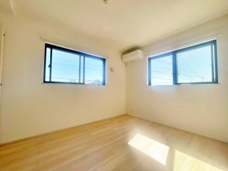 �����s�����q�s���쒬�̒��È�ˌ��Ă̗m��