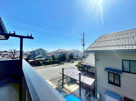 �����s�����q�s���쒬�̒��È�ˌ��Ẵo���R�j�[