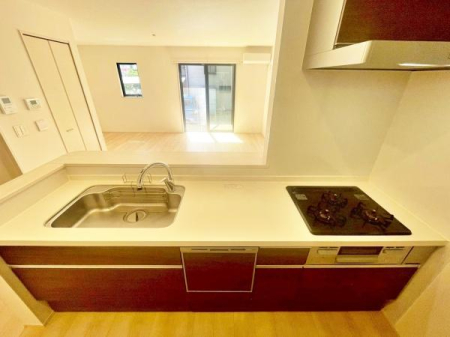 �����s�����q�s���쒬�̒��È�ˌ��ẴL�b�`��