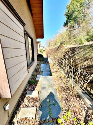 �����s�����q�s�������q��3���ڂ̓y�n�̂��̑�