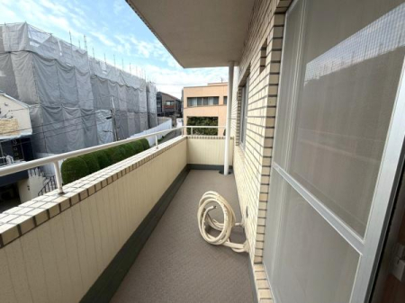 �����s�V�h�撆����2���ڂ̒��Ã}���V�����̃o���R�j�[