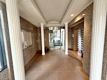 �����s�V�h�搼�V�h4���ڂ̒��Ã}���V�����̃G���g�����X