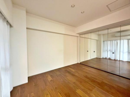 �����s�V�h�搼����c3���ڂ̒��Ã}���V�����̗m��