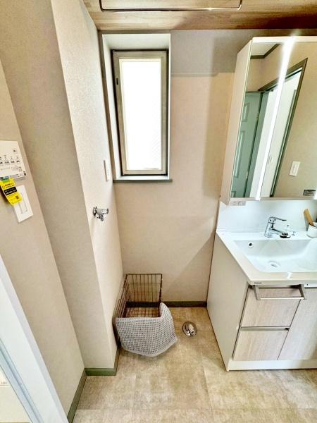 �����s�����s���n��3���ڂ̒��È�ˌ��Ă̐��ʑ�E���ʏ�