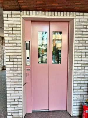 �����s���c�J�抙�c3���ڂ̒��Ã}���V�����̃G���g�����X