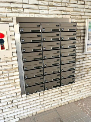 �����s���c�J�抙�c3���ڂ̒��Ã}���V�����̃G���g�����X