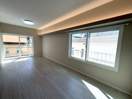 東京都杉並区西荻北1丁目の中古マンションのリビング