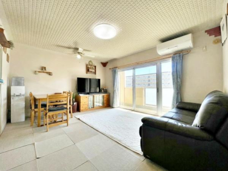 �����s�����q�s�߂����1���ڂ̒��Ã}���V�����̃��r���O