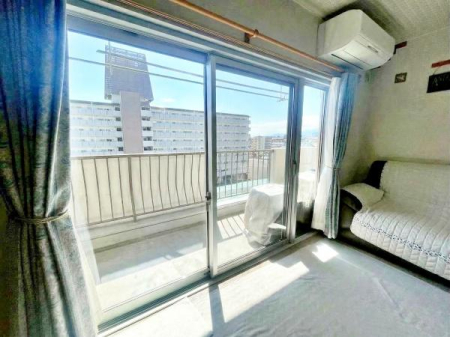 �����s�����q�s�߂����1���ڂ̒��Ã}���V�����̃��r���O