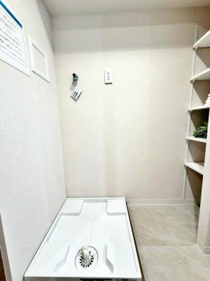 �����s���c�J�挷��5���ڂ̒��Ã}���V�����̐��ʑ�E���ʏ�