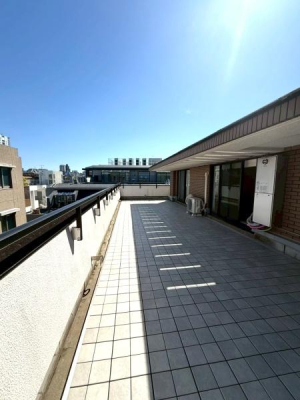 �����s�V�h��쒬�̒��Ã}���V�����̃o���R�j�[