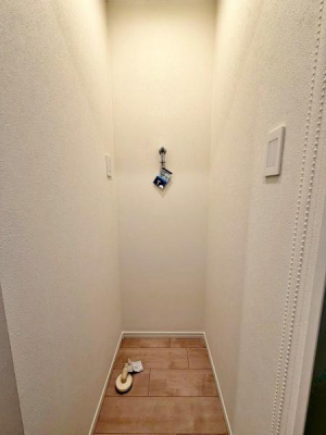 �����s���c�J���1���ڂ̒��È�ˌ��Ă̐��ʑ�E���ʏ�