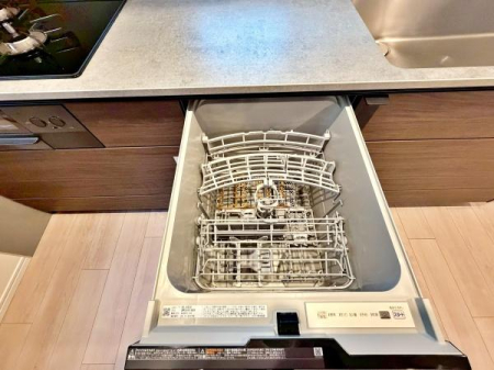 �����s���c�J���1���ڂ̒��È�ˌ��ẴL�b�`��