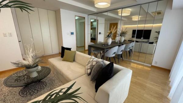 �����s�V�h��x�v���̒��Ã}���V�����̃��r���O