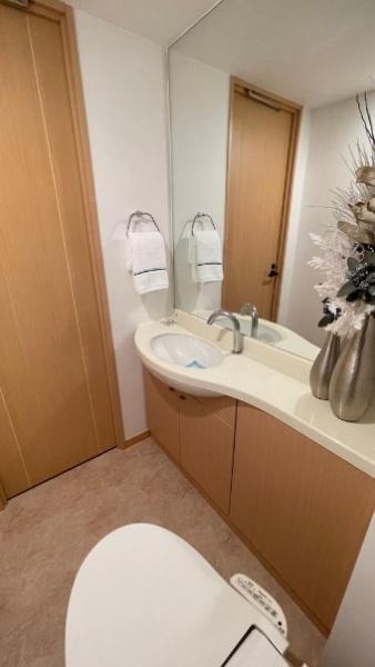 �����s�V�h��x�v���̒��Ã}���V�����̃g�C��