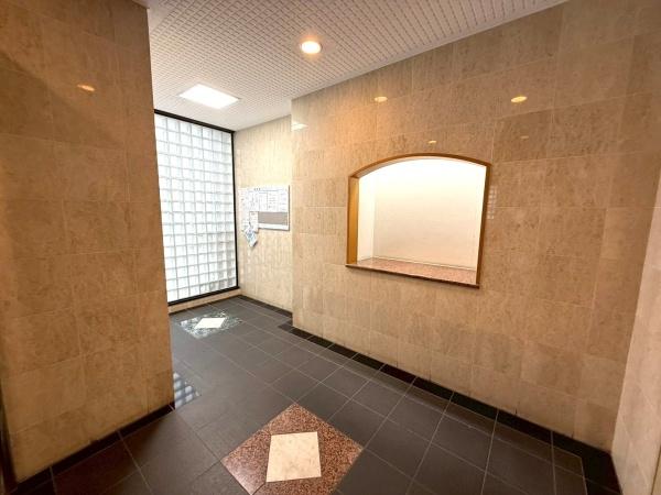 �����s�V�h�捂�c�n��3���ڂ̒��Ã}���V�����̃G���g�����X