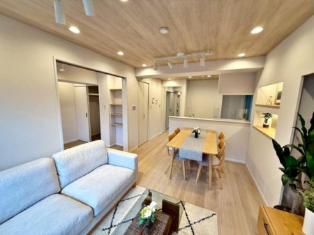 �����s�V�h��R�����̒��Ã}���V�����̃��r���O