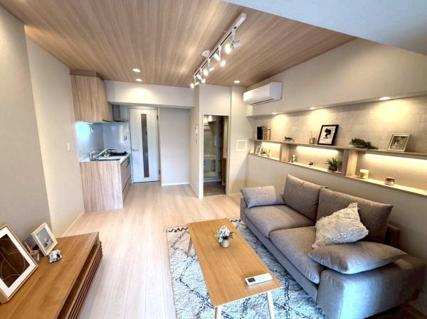 �����s�V�h�搼�V�h4���ڂ̒��Ã}���V�����̃��r���O