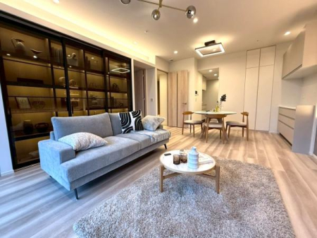 �����s�V�h��l�J4���ڂ̒��Ã}���V�����̃��r���O