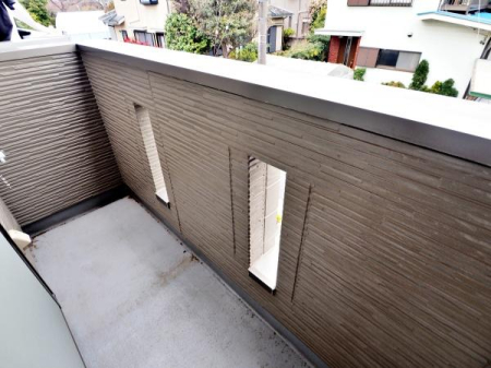 �����s���c�J���Α�5���ڂ̒��È�ˌ��Ẵo���R�j�[