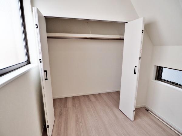 �����s���c�J���Α�5���ڂ̒��È�ˌ��Ă̎��[