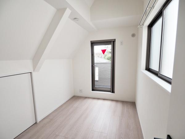 �����s���c�J���Α�5���ڂ̒��È�ˌ��Ă̗m��