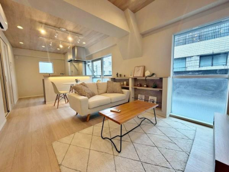 �����s�V�h��R�����̒��Ã}���V�����̃��r���O