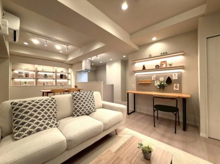 東京都新宿区中落合3丁目の中古マンションのリビング