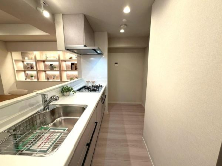 �����s�V�h�撆����3���ڂ̒��Ã}���V�����̃L�b�`��