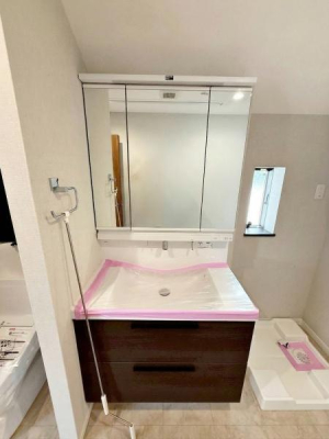 �����s�����揼��1���ڂ̒��È�ˌ��Ă̐��ʑ�E���ʏ�