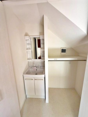 �����s�����揼��1���ڂ̒��È�ˌ��Ă̐��ʑ�E���ʏ�