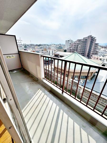 �����s�����q�s�q����1���ڂ̒��Ã}���V�����̃o���R�j�[