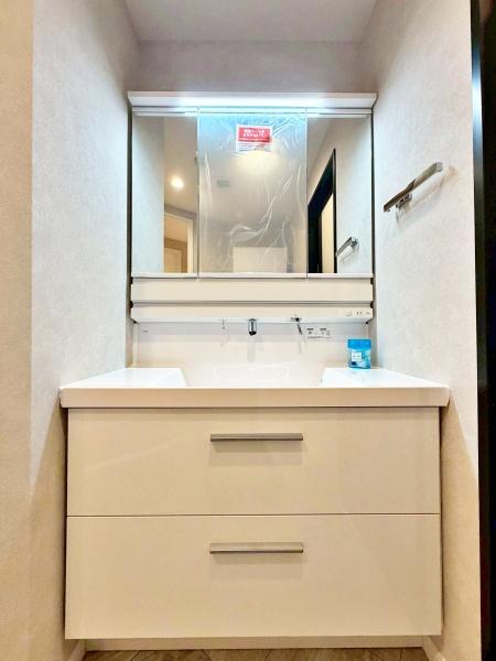 �����s�V�h��Z�g���̒��Ã}���V�����̐��ʑ�E���ʏ�